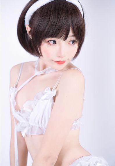 浴室狂欢2在线观看_720全集免费观看