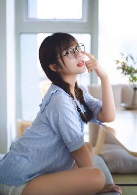 西班牙电影《两腿之间》在线观看_HD电影在线看