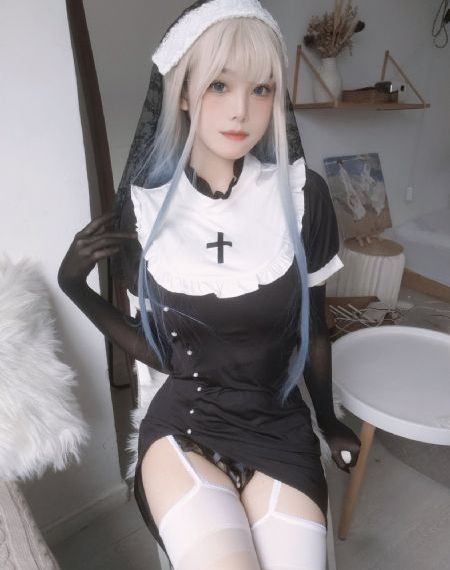 彻底征服端庄优雅的物理老师_HD动漫在线观看