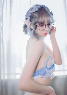 花吻在上完整版全集免费观看_2019国语AV首页
